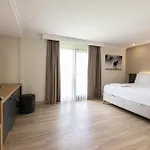 Three Points Hotel