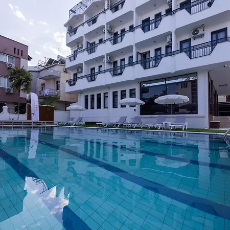 Hotel Three Points